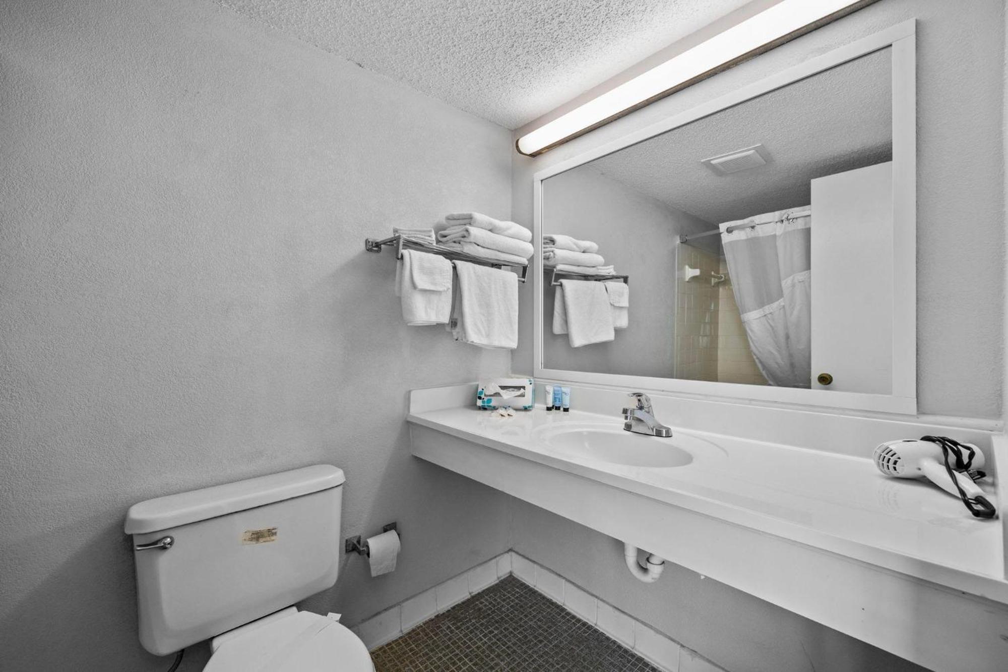 Oasis Hotel North Myrtle Beach Exterior foto